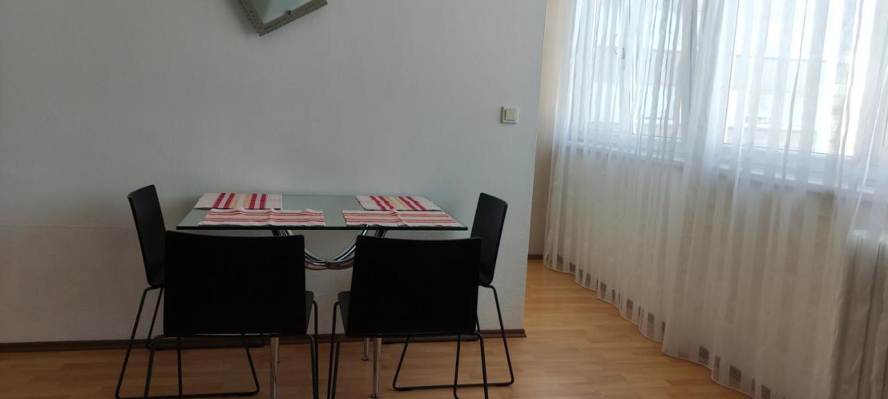 Affordable Studio Near City Center Відень Екстер'єр фото